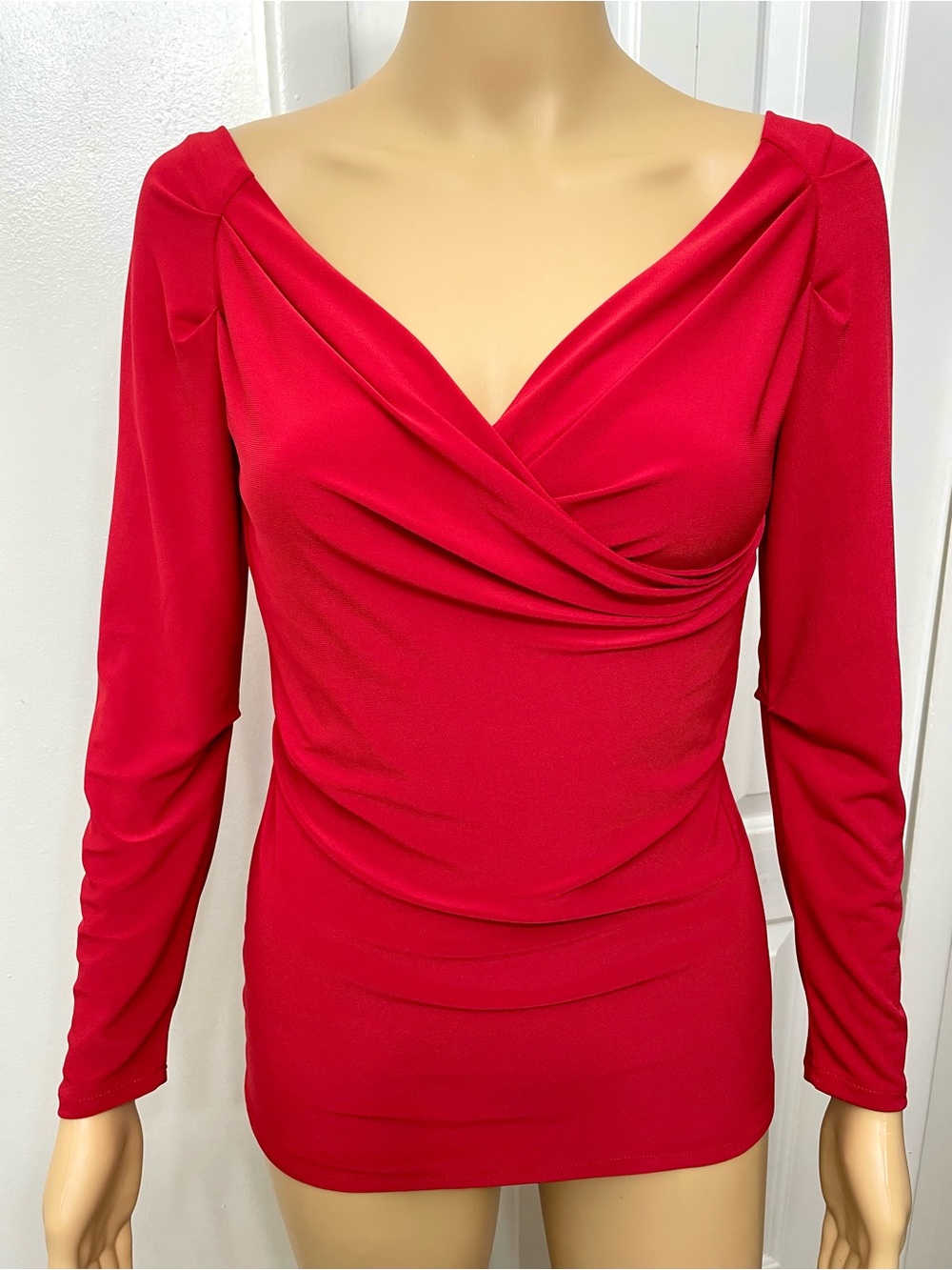 Mayda Cisneros Red Long-Sleeve Cold shoulder Surplice  Wrapped Top Blouse size M